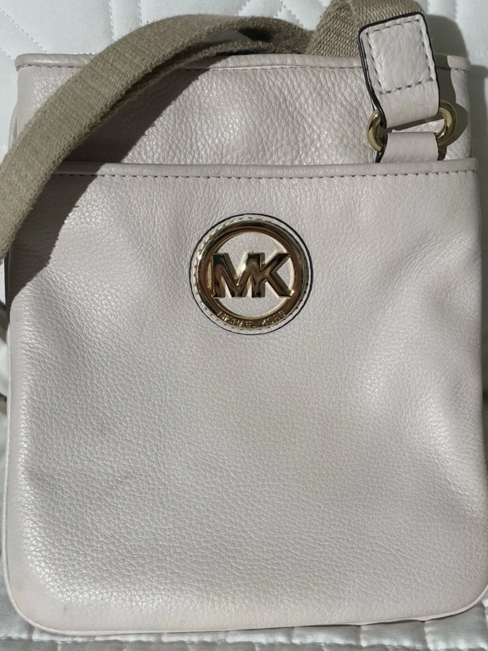 Michael Kors Fulton Pebble Leather Crossbody Bag- Off White Vanilla/Gold Purse